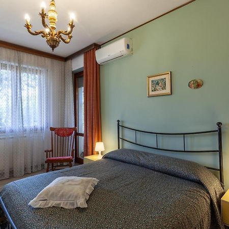 Casa Cesarina Appartement Massa  Buitenkant foto
